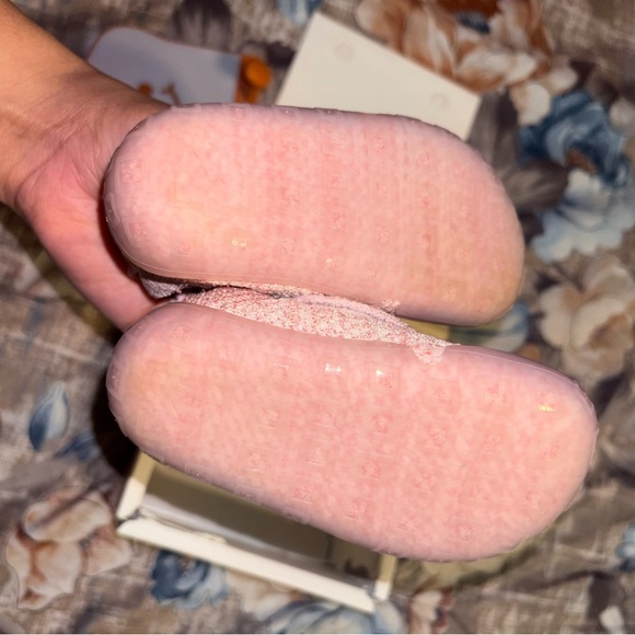 Nike swoosh 1 - great condition - Picture 2 of 6